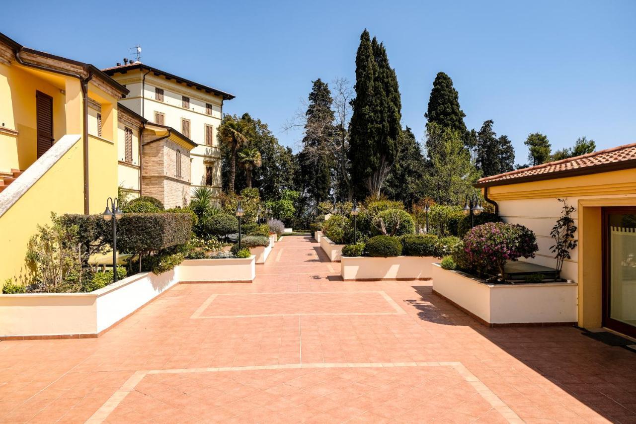 Hotel L'antico Uliveto 4*